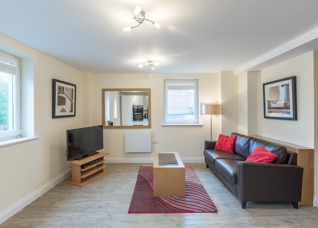 House Of Fisher - Central Point Basingstoke Pokoj fotografie